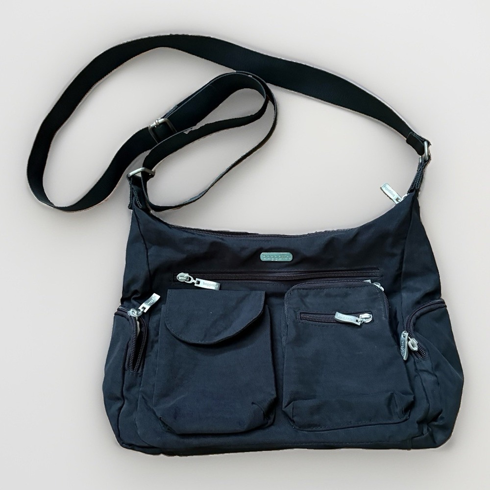 Baggallini Everyplace Crossbody Black Nylon Travel Purse Shoulder Bag Gray Line